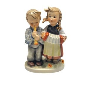 Vintage Hummel Goebel Birthday‎ Serenade Figurine #218